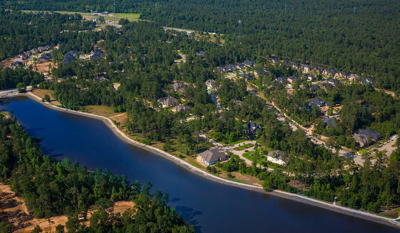 Woodtrace Lake